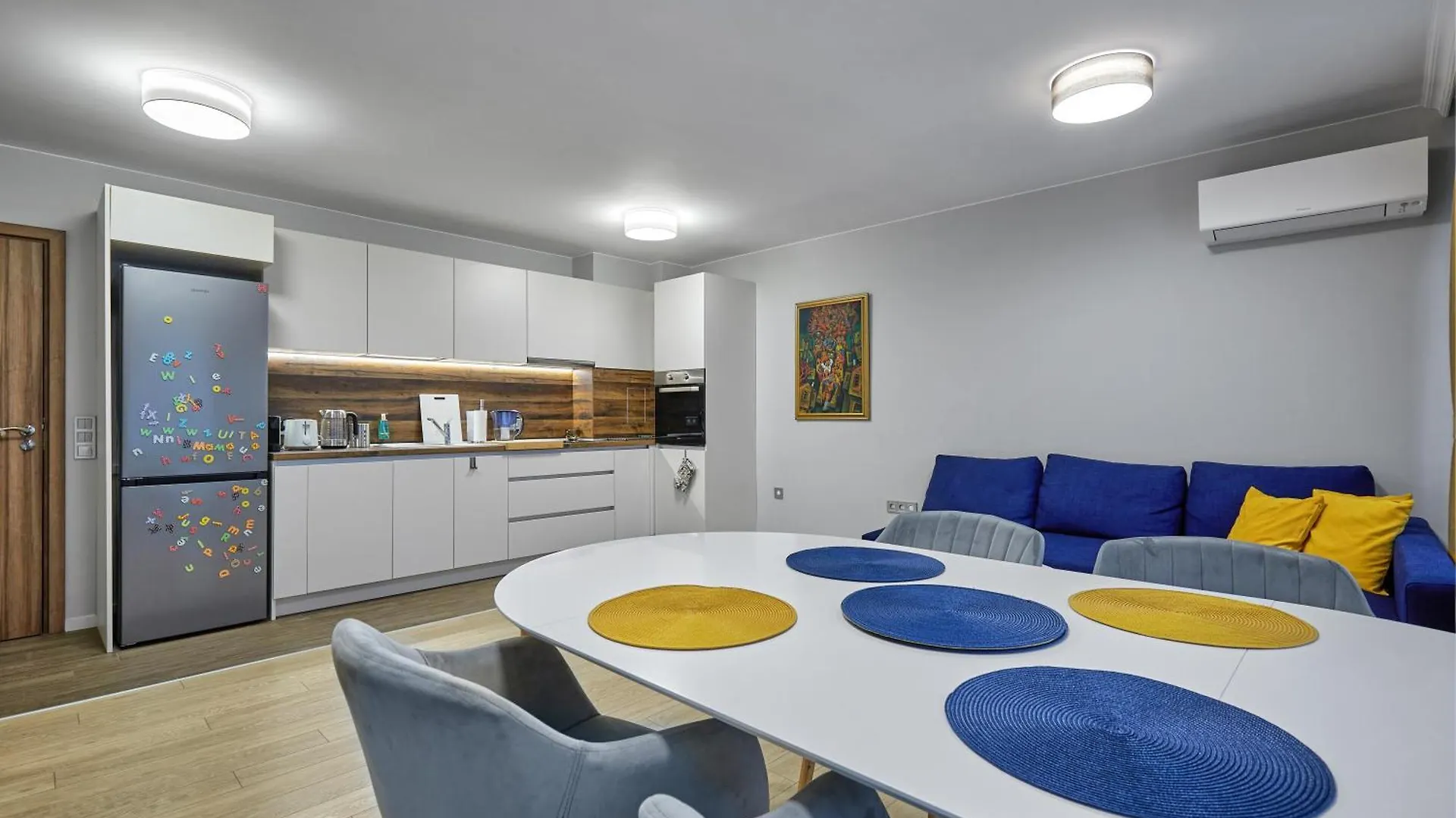 Sunny Haven In Burgas - New Apt With Parking By Flat Mаnаger Apartment